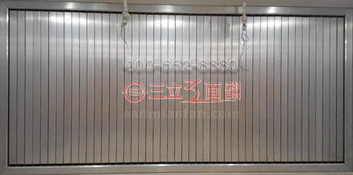 辨別大型三面翻廣告牌制作哪個(gè)生產(chǎn)廠家質(zhì)量好？